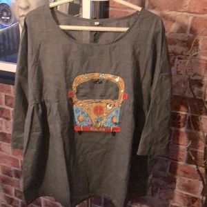 Adorable hippy van tunic! Size large. No brand tag